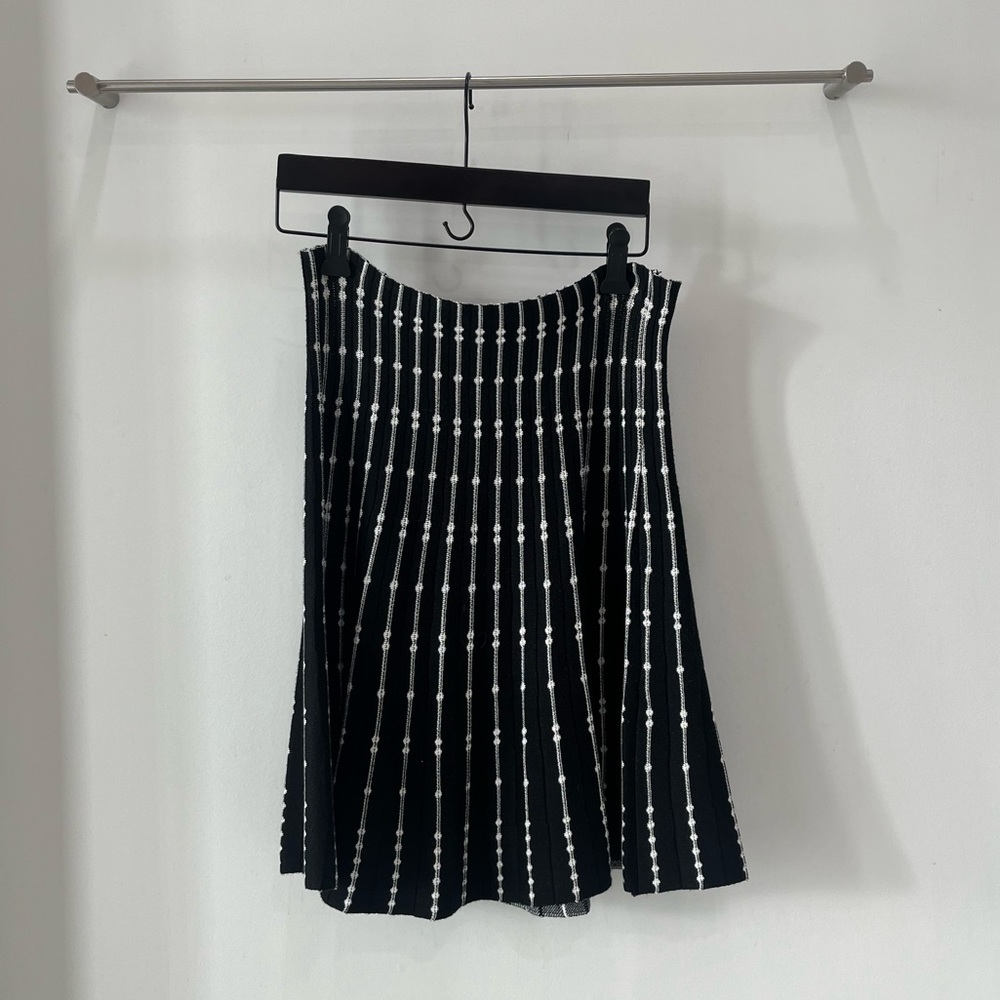 Max Studio Skirt - Picture 4 of 4